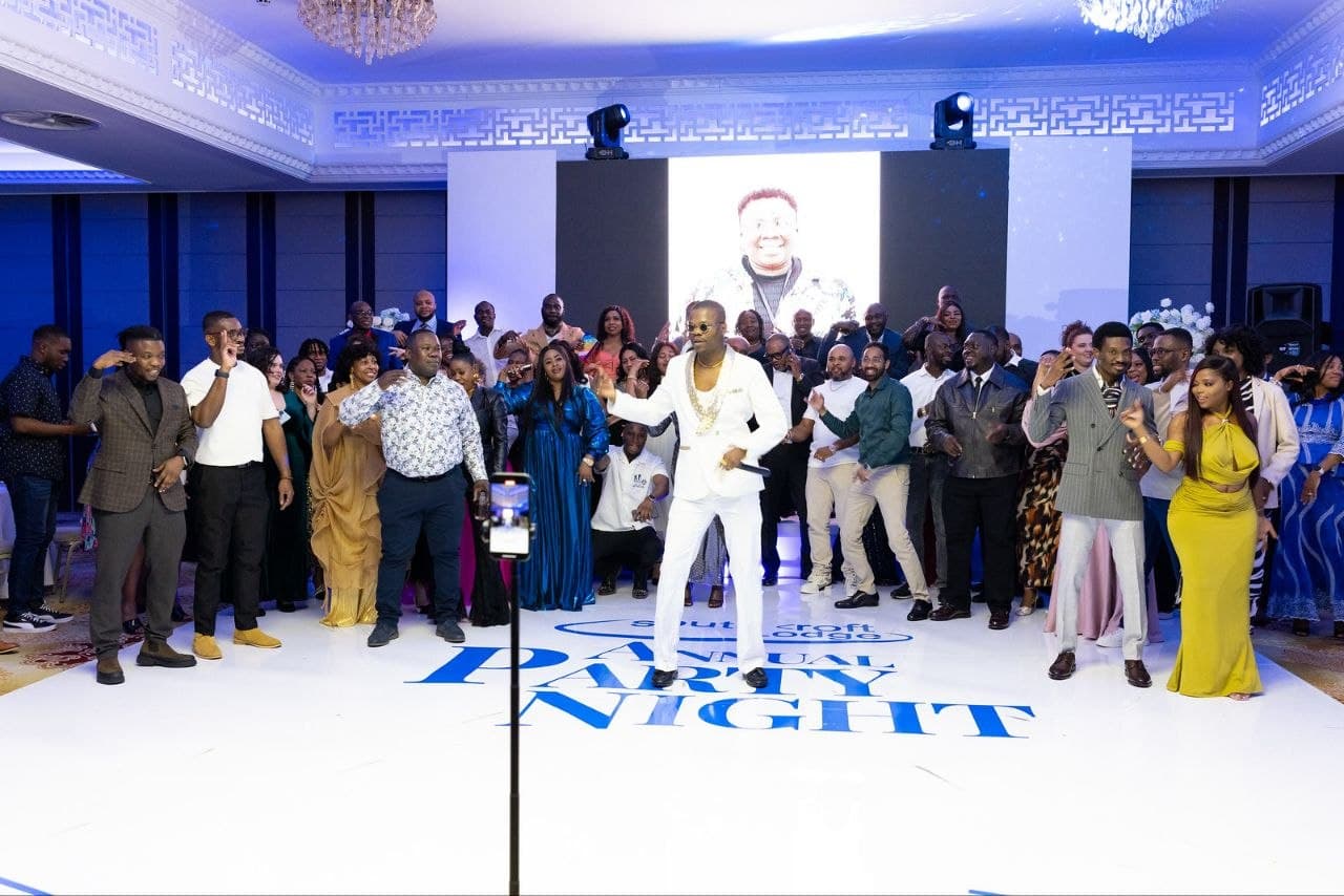 Vibe King Miki performing on stage